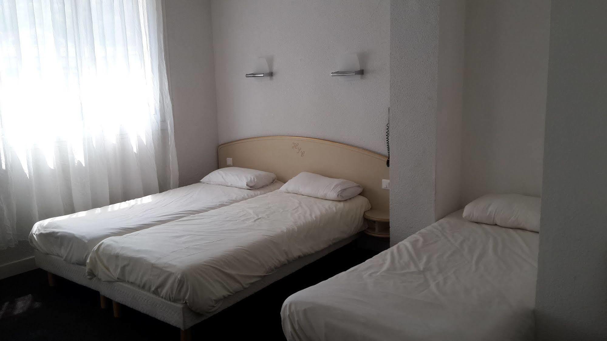 Hotel Sainte Catherine Lourdes Bagian luar foto
